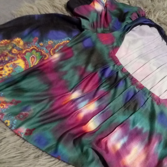 "Colorful Dress" - Picture 2 of 3